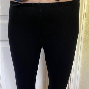 3/4 black leggings